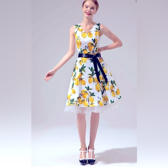 THXGIVING SLEEVELESS LEMON SWING DRESS - Picture 2 of 3